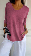 Compre 1 e Leve 3 Blusas em Malha Leve – Decote V